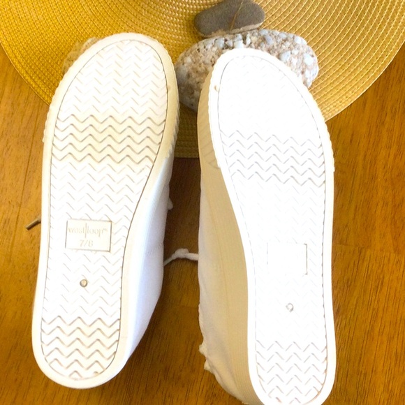 West|Loop Sporty W-7/8 White Canvas Sneakers. Only tried on, but Never Worn. - Picture 8 of 8